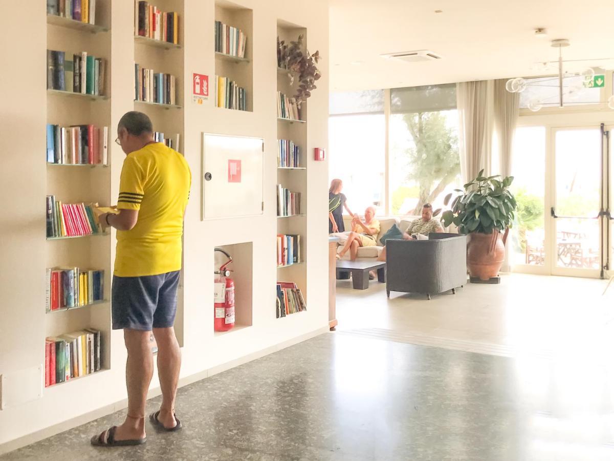 Hotel Caesar Lido Di Savio Dış mekan fotoğraf