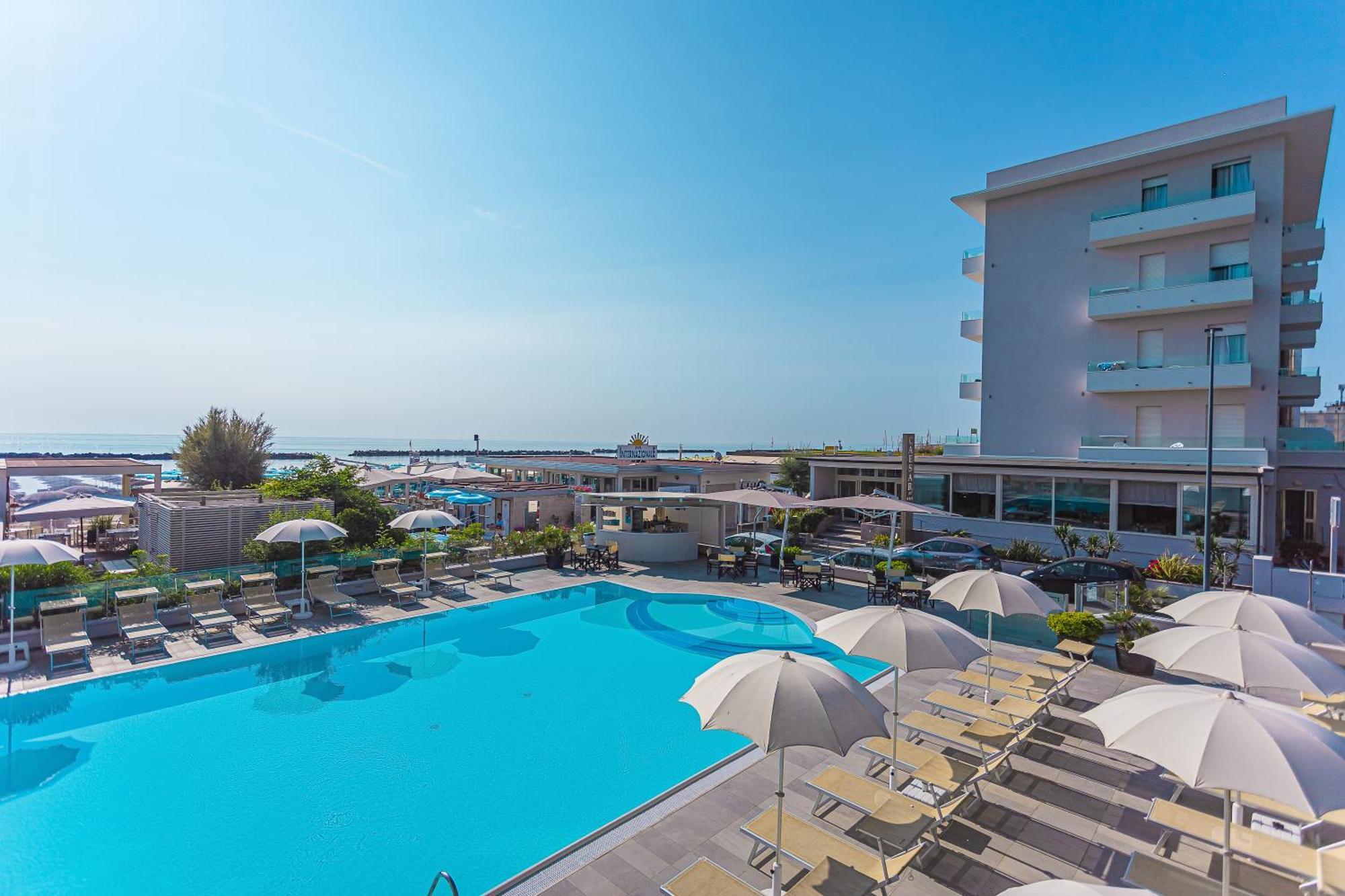 Hotel Caesar Lido Di Savio Dış mekan fotoğraf