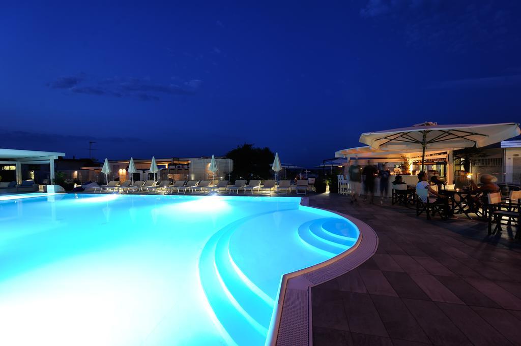 Hotel Caesar Lido Di Savio Dış mekan fotoğraf